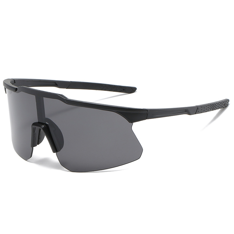 Sportzonnebril voor dames en heren groot frame voor buiten_voghion.com