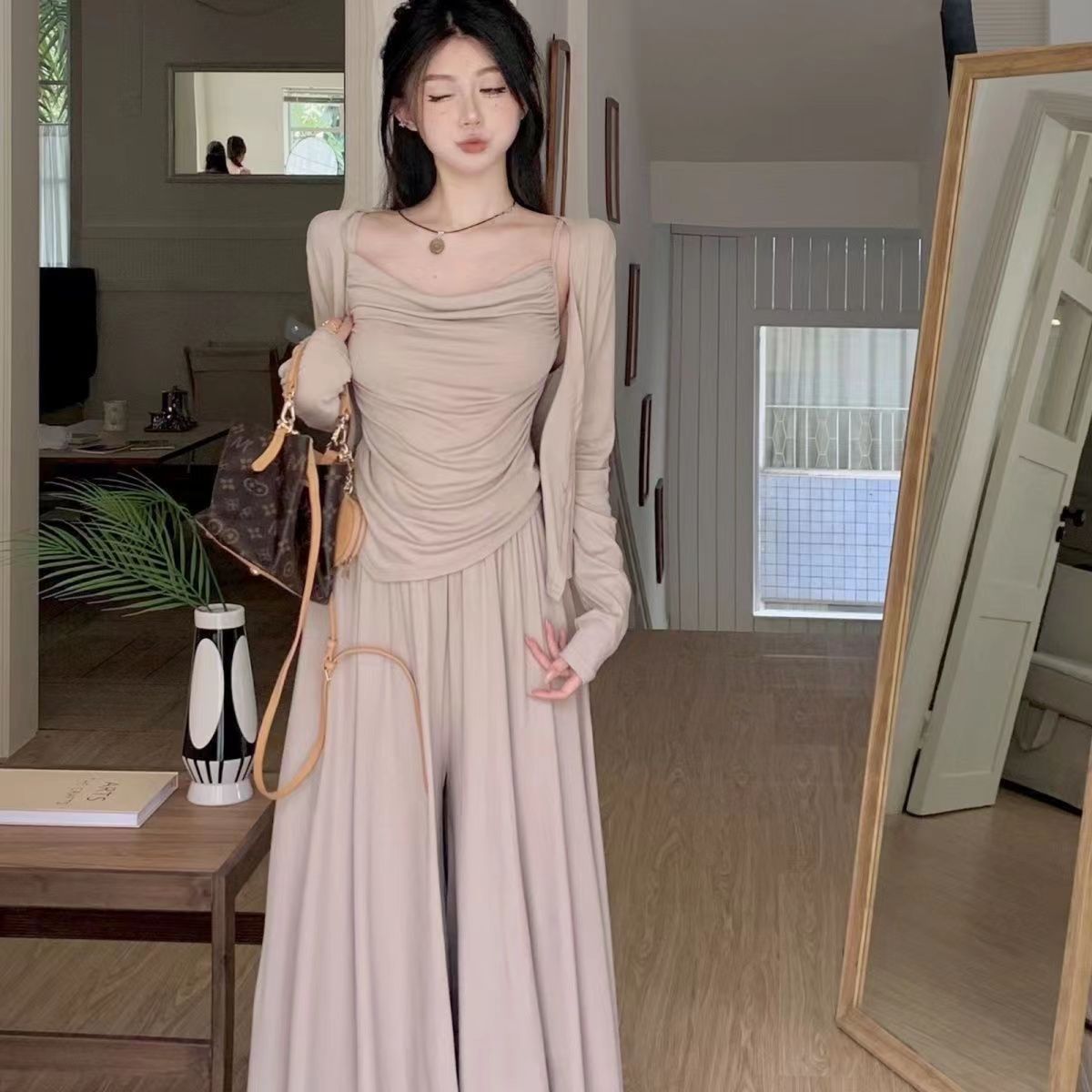 气质套装开衫慵懒风显瘦遮肉开衫吊带休闲长款半身裙裤秋季三件套