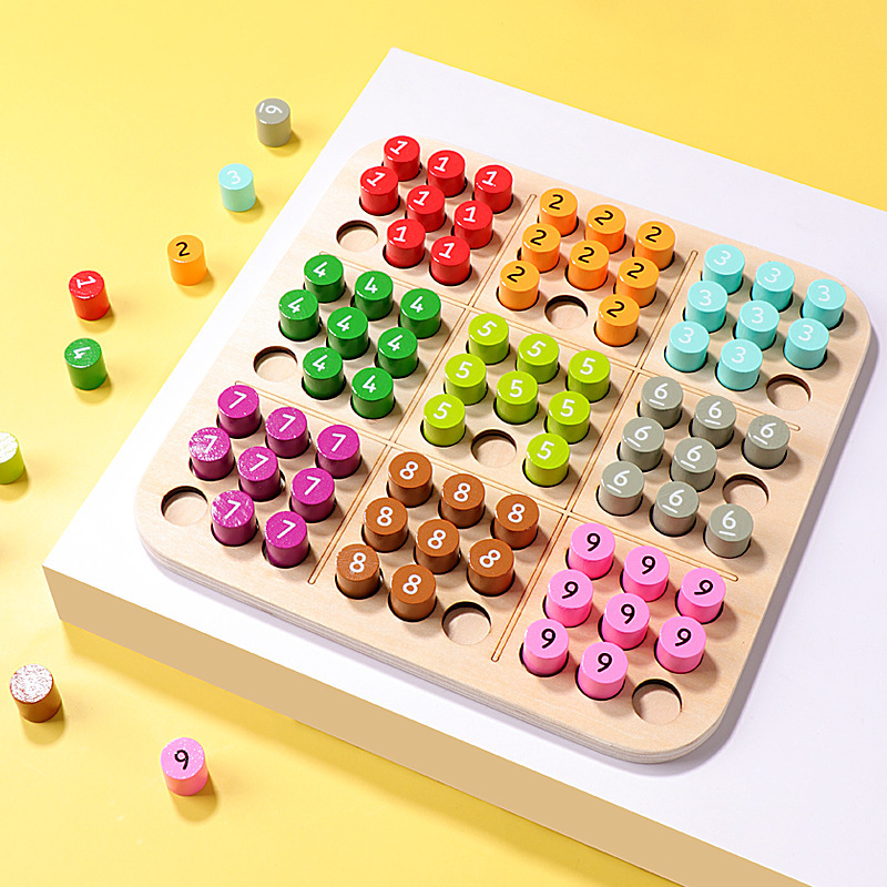 Sudoku infantil introductorio Jiugongge juguetes de mesa de ajedrez estudiantes de primaria de grado 23 pensamiento juego de avance ayuda de madera