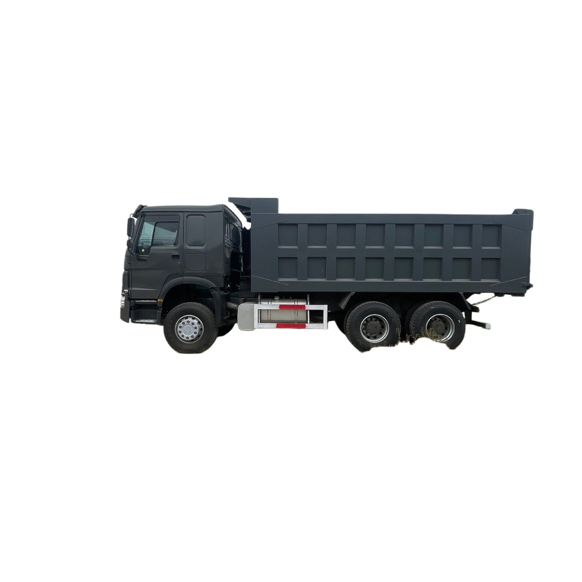 Factory Direct Sales Export Foreign Trade Africa Howo Shaanxi Heavy Duty Truck Earthmoving Dump Truck Towing Self-Unloading Trailer Truck