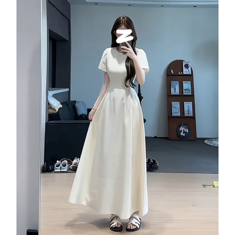 フレンチヘップバーンスタイルの女性用ブラックドレス2025年夏新作小柄な人向けハイエンドウエスト痩身ロングスカート|undefined