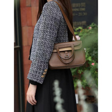 ���챳������������Ƥ��ٝŮ�� �μ�б�����֦�y�R��������]��