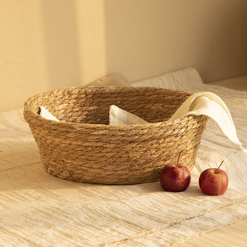 Rattan, Straw, and Bamboo Woven Storage Baskets, Japanese-Style Desktop and Bathroom Organizers, Snack Boxes, Storage Baskets, Laundry Baskets