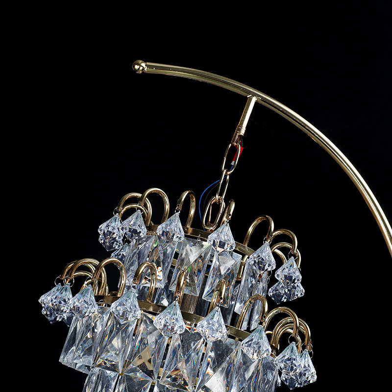 Accesorios de boda hierro forjado fuente de cristal linterna de cristal bloque de lámpara de suelo guía de boda europea decoración ornamentos