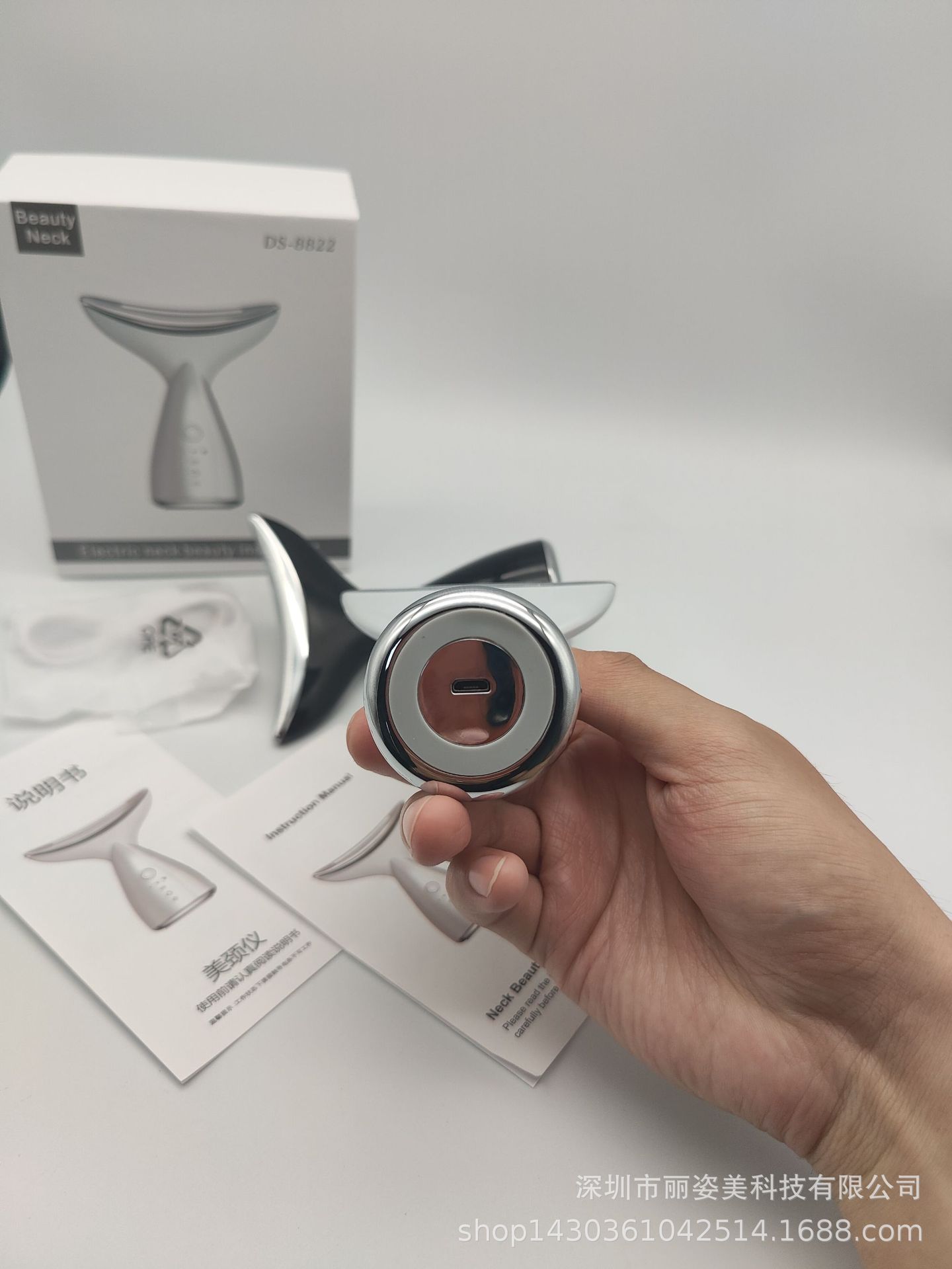 06e8c2c28aeaafe18d54f95394c5ec