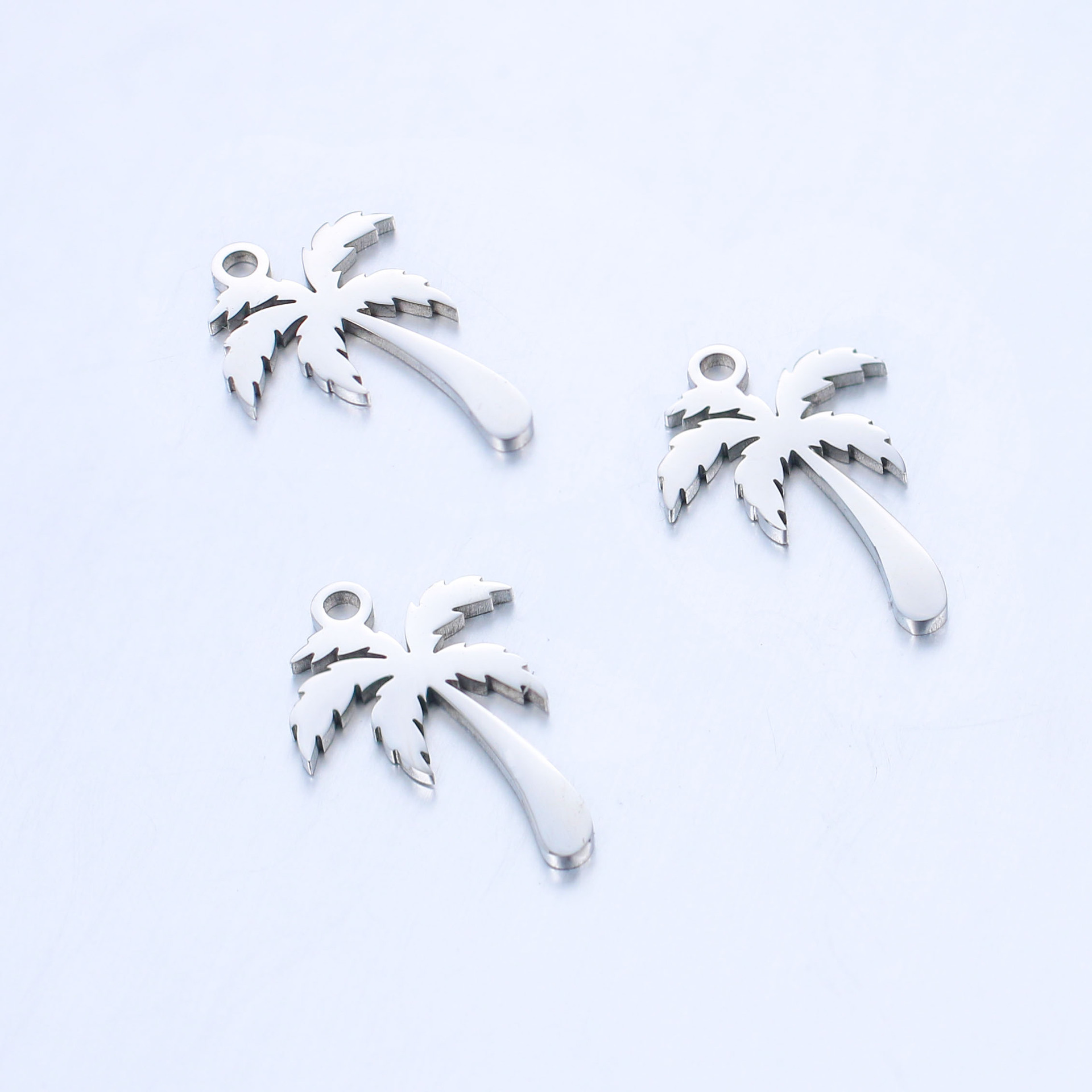 4g Weight Pendant Jewelry Making Type DIY Jewelry Accessories Classification 5 PCS/Package Quantity 304 Stainless Steel Material Coconut Tree Pattern Plating Design Vacation Style 5 PCS/Package 304 Stainless Steel Coconut Tree Pendant 7