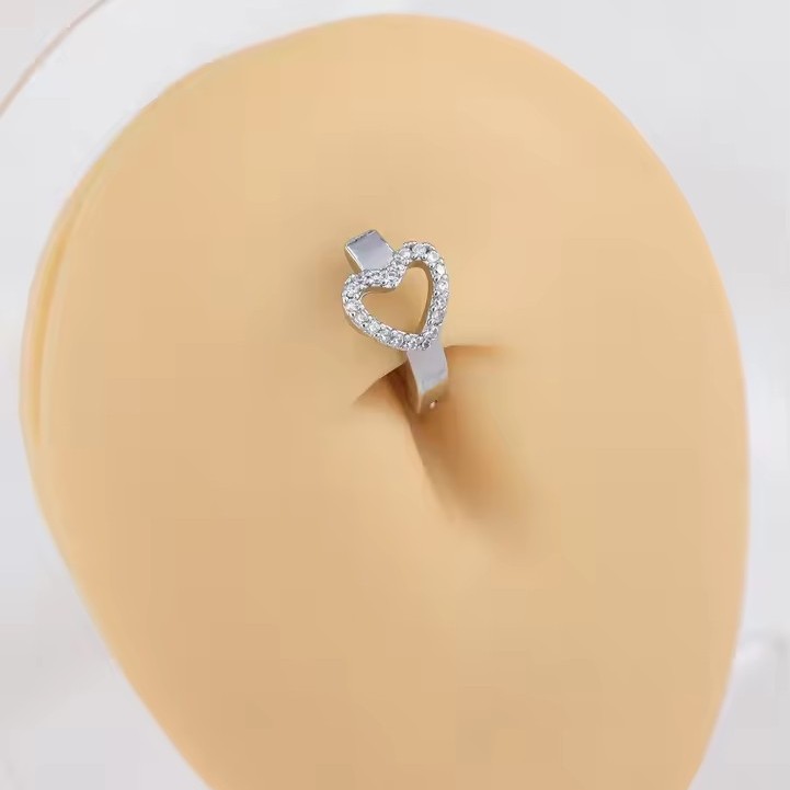 European American Cross-border Stainless Steel Smooth Ring With Personalized Flower Design And Zircon Inlay, Navel_voghion.com
