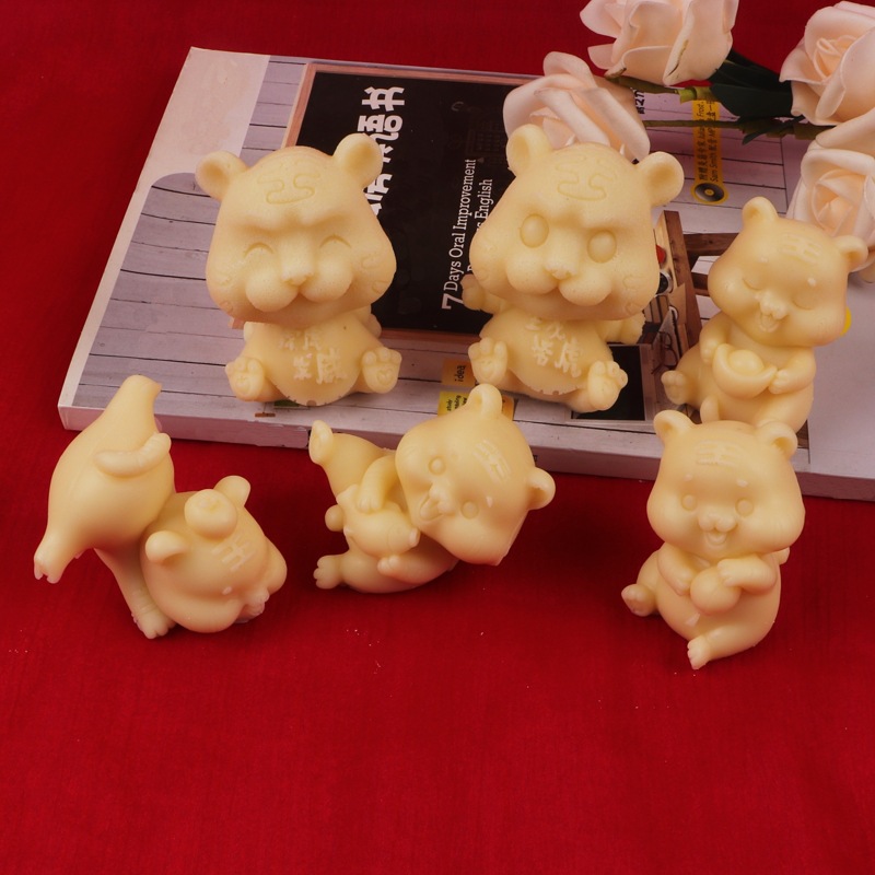 Tigre Año de Tigre molde de silicona de dibujos animados tridimensional aromaterapia molde de vela molde de yeso molde mousse de chocolate