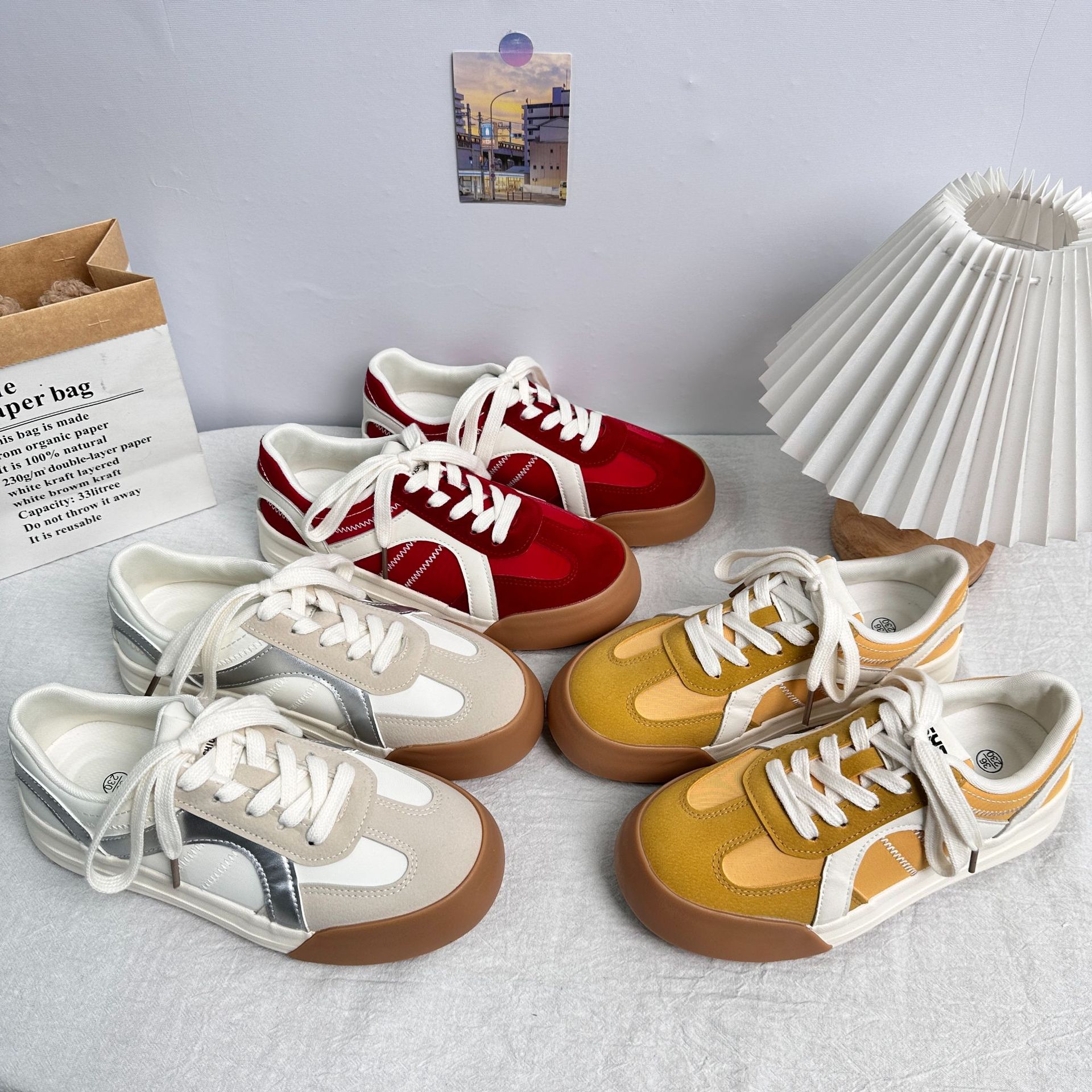 6644 retrógrado nicho de fondo grueso zapatos de entrenamiento de estilo alemán 2025 primavera nuevo lienzo de mujer zapatos deportivos elevados zapatos de skate