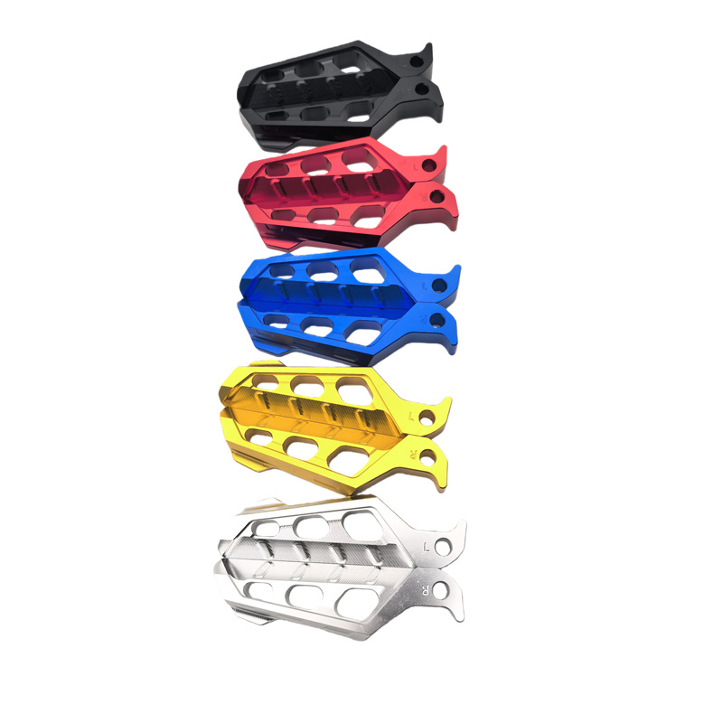 Suitable for Yamaha motorcycle NMAX155 anti-slip footrests, XMAX footrests, TMAX530 modified rotating footrests