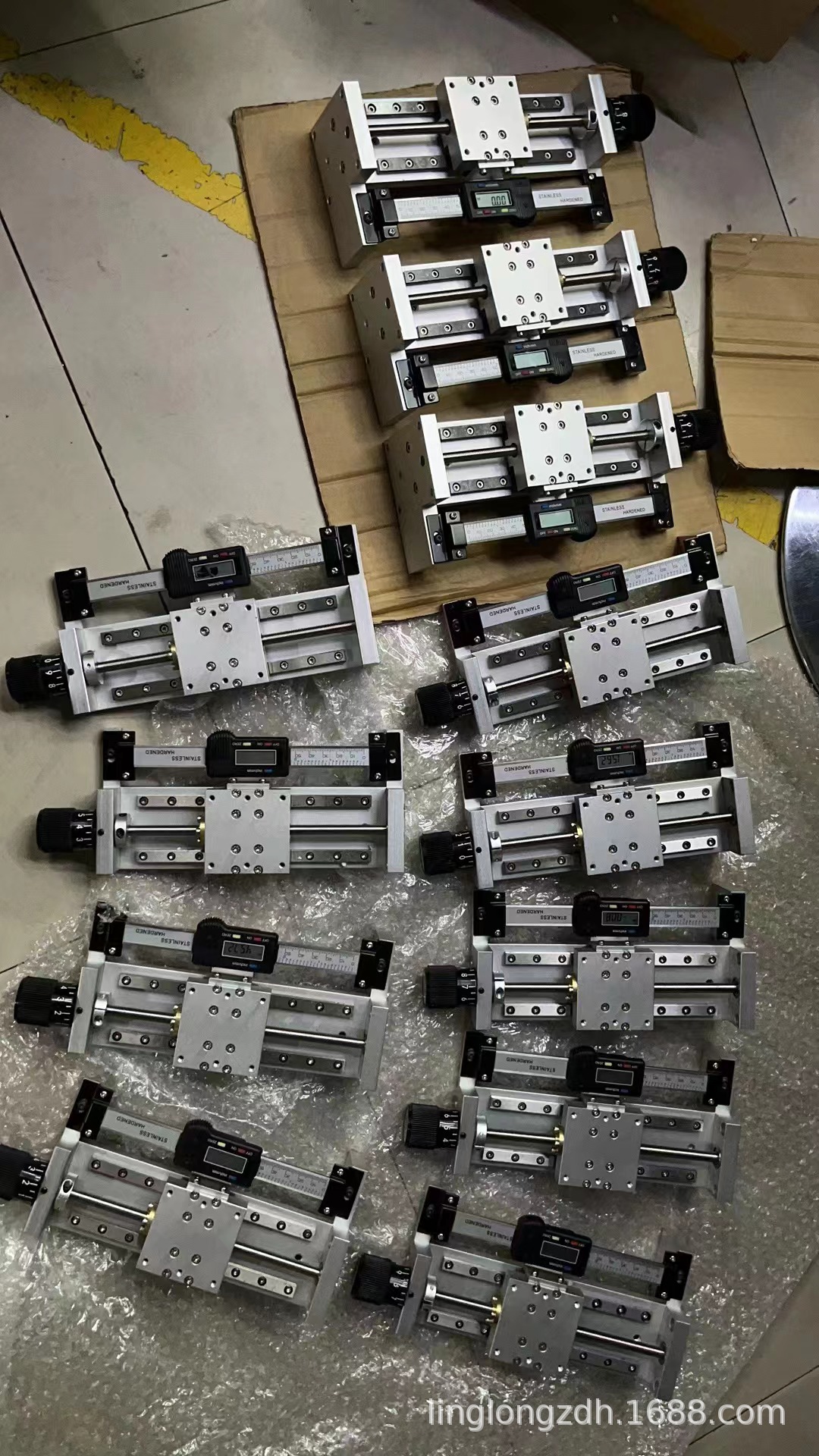 ���Ի�̨ ����ģ�� ʵ���Ҽ�� �Զ����豸���������ֶ���̨