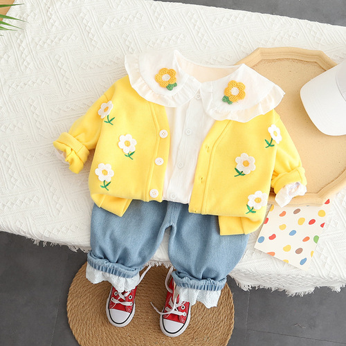 Baby spring and autumn clothing  new girls sweet cardigan three-piece set for small and medium-sized children casual children's suit hair