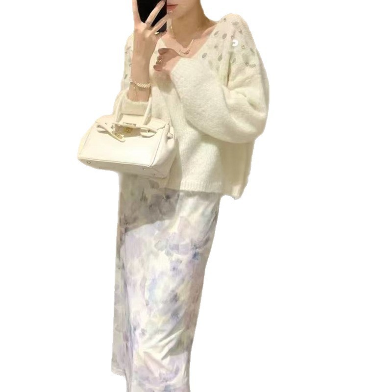设计感V领亮片针织套头毛衣女2025秋冬新款慵懒风内搭针织上衣女|undefined