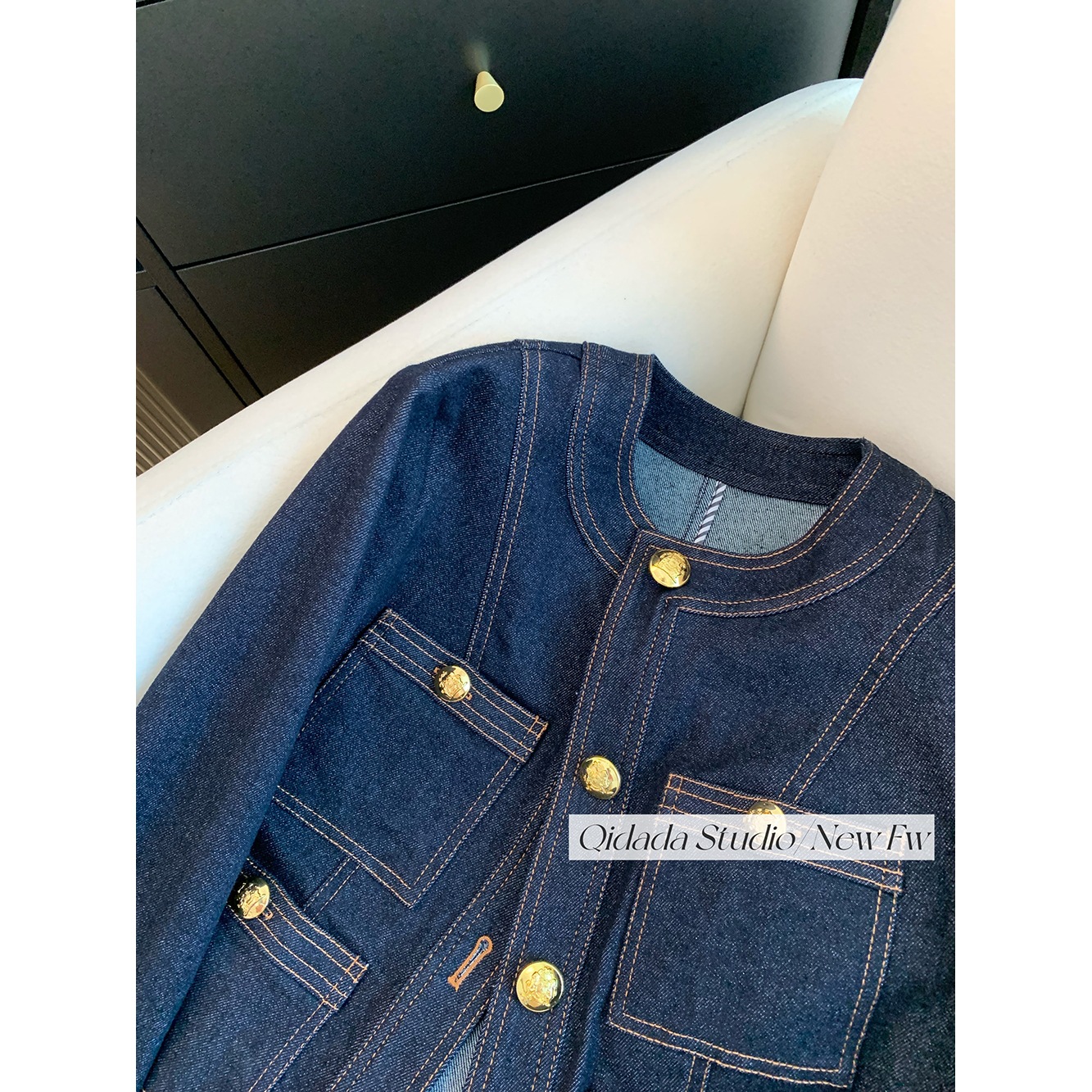Blue denim autumn short retro elegant jacket with a round collar