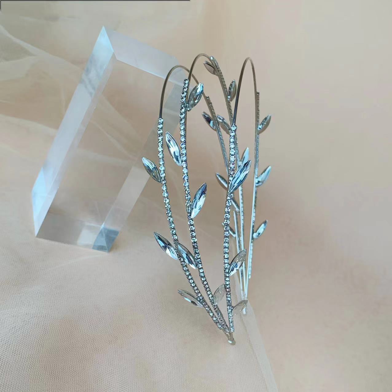 Fashion Leaf Iron Inlay Rhinestones Hair Band