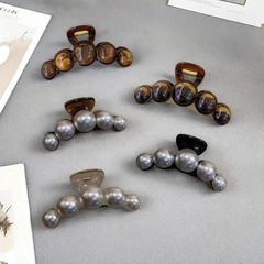 十一公分亚克力高级感珠珠新款抓夹早秋大号五颗仿珍珠鲨鱼夹发饰