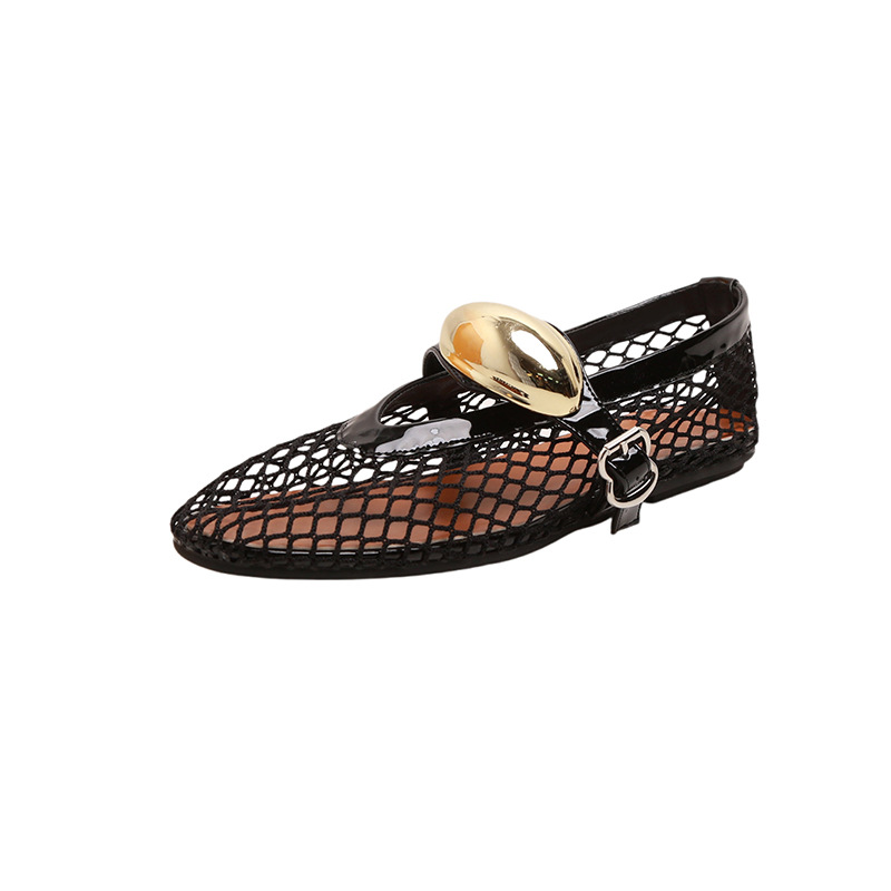 Moda europea y americana sandalias de malla hueca para mujeres verano nuevo botón de metal cabeza redonda con base plana y poco profunda zapatos Mary Zhen