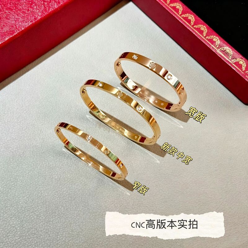 V-Gold Cnc High-End Version Medium-Wide Love Bracelet with Thick 18K Plating, Available for Cross-Border Live Streaming and Immediate Delivery V-Gold Cnc High-End Version Medium-Wide Love Bracelet with Thick 18K Plating, Available for Cross-Border Live Streaming and Immediate Delivery
