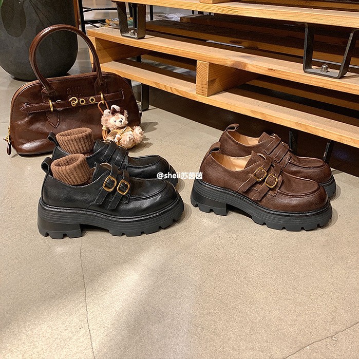 Su Yinyin 6cm 작은 골드 버튼 두꺼운 힐 두꺼운 바닥 로퍼 더블 버클 세척 말 가죽 여성용 작은 가죽 신발