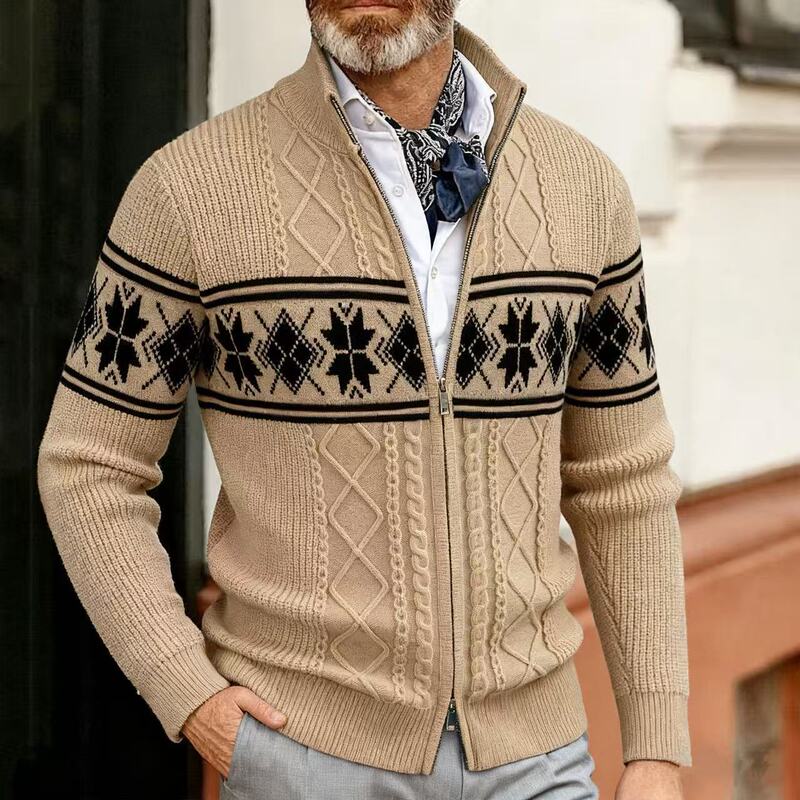 Cross-Border Autumn and Winter New Men's Casual Stand-Up Collar Christmas Sweater Fashion Jacquard Loose Large Size Loose Knitted Cardigan