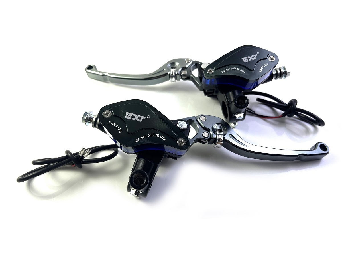 Ao Guang Electric Vehicle Disc Brake Upper Pump Little Monkey Modified Accessories M3M5 Front and Rear Brake Turtle King Julong Oil Pump