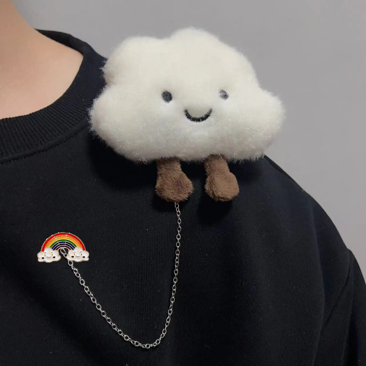 흰 구름 체인 브로치 (무지개)