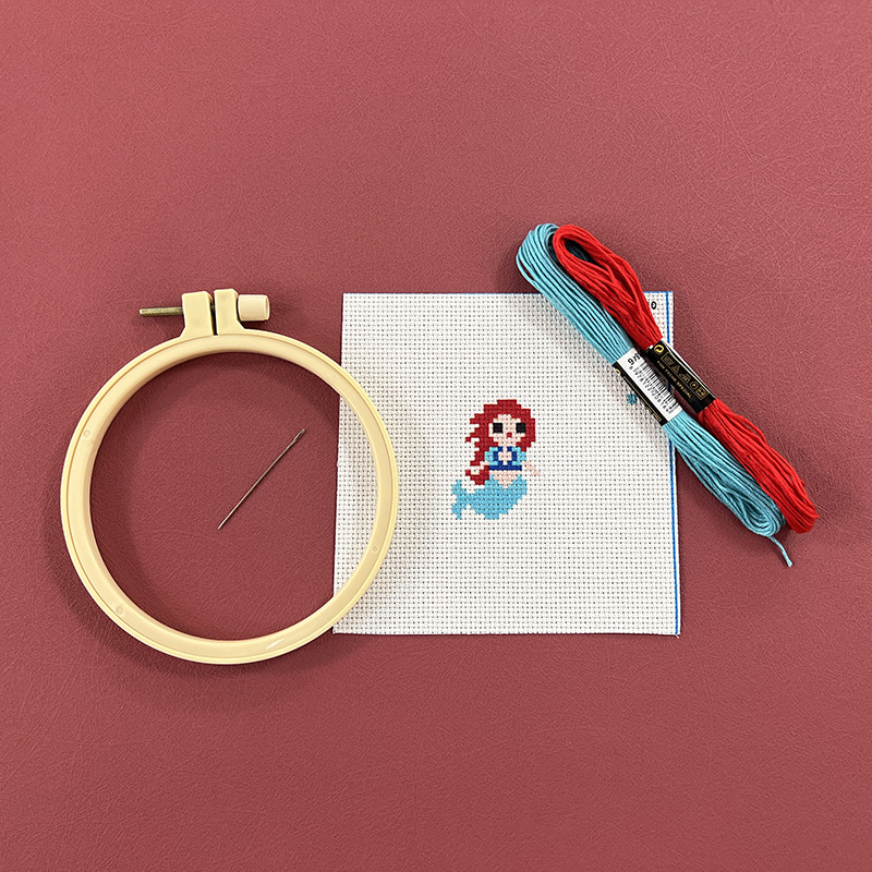 Nuevo bordado DIY traje hecho a mano básico de punto de cruz transfronteriza Inglés paquete de material de dibujos animados de animales de vacaciones colgando pintura