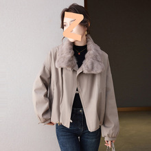 海宁两穿獭兔毛领皮外套女2025冬季女装高货中年时尚加厚派克服