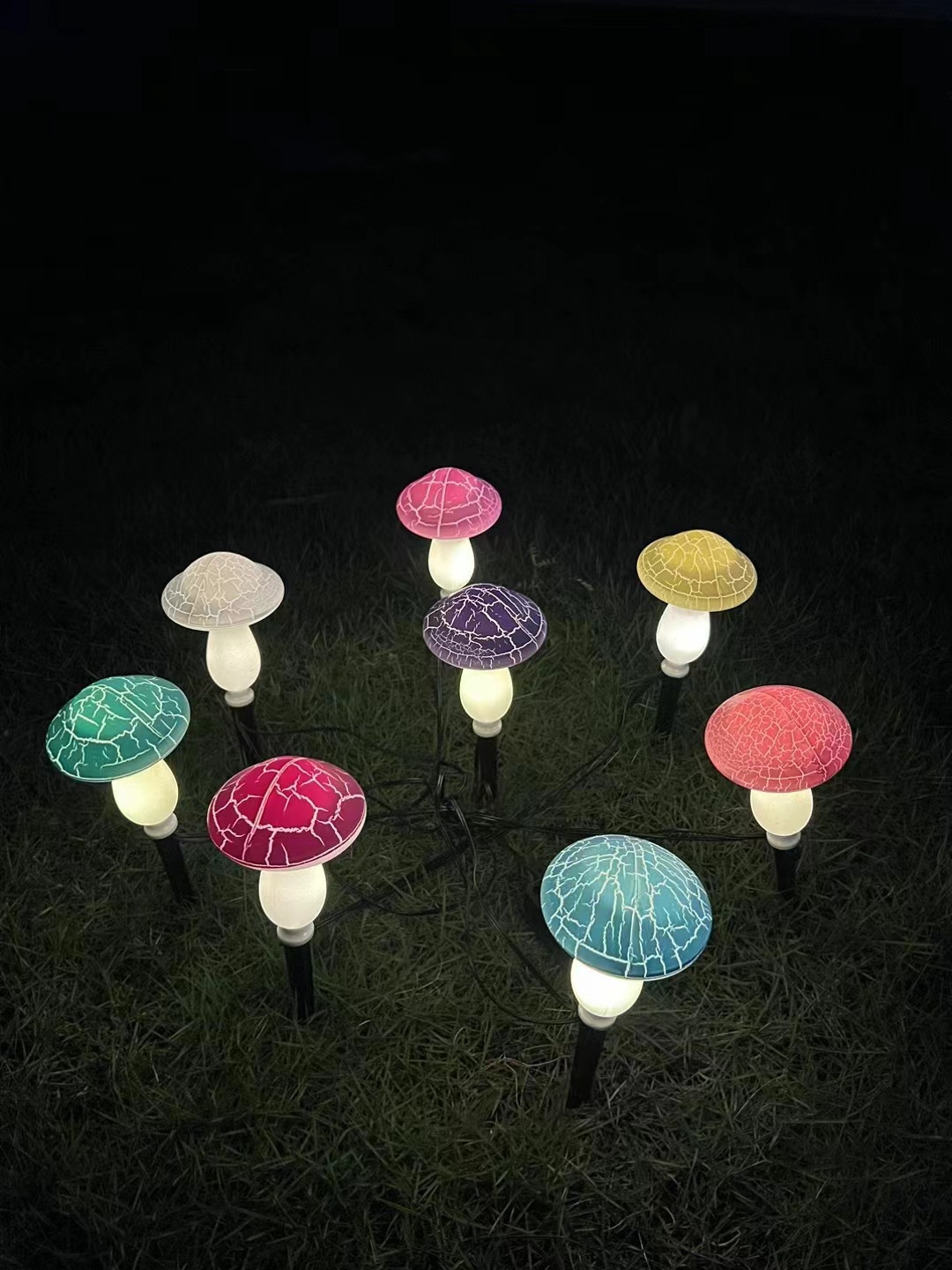 Lámpara solar de hongo impermeable para jardín y exterior_voghion.com