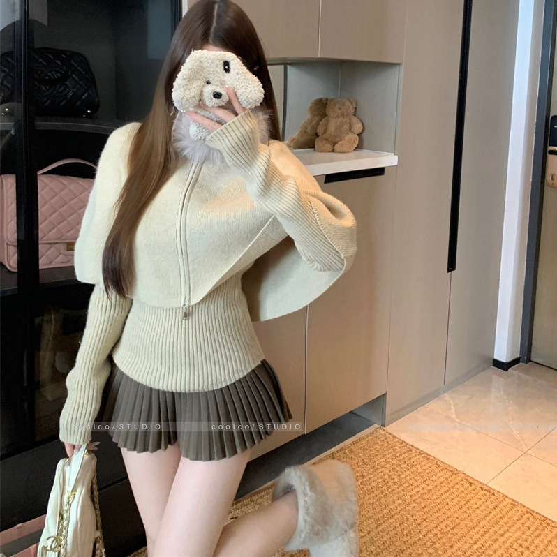 Retro Detachable Fur Collar Cape Outwear Long-Sleeved Pit Strip Knitwear Women's 2025 Autumn and Winter New Fashion Suit Trend