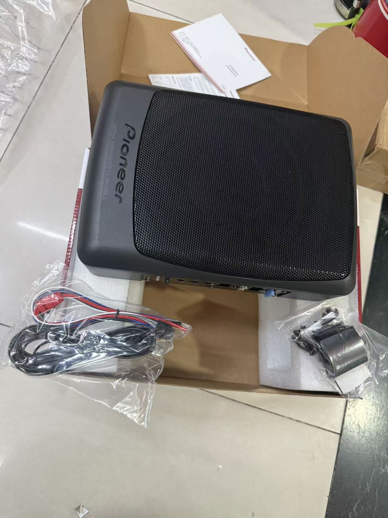 Pioneer Car Subwoofer subwoofer subwoofer ultra-thin subwoofer built-in amplifier high power Active Subwoofer seat monitor