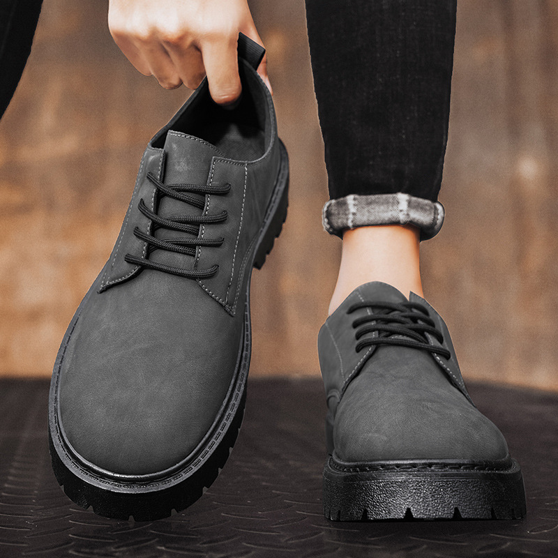 2024 otoño nuevas botas de trabajo de cabeza grande zapatos de hombre estilo británico versátil botas retrógradas Martin zapatos casuales de cuero para hombres