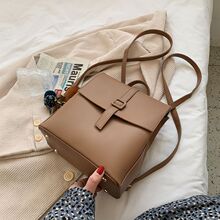 ���p����¿�Ů��Ӣ���L�i�۰����r���p����W�����б����羳���