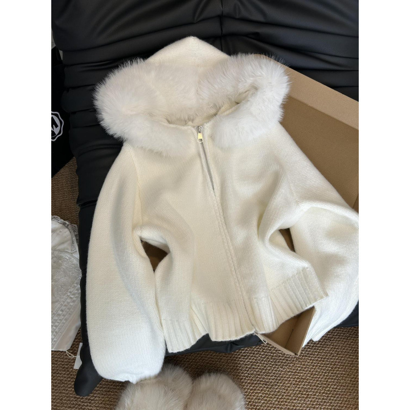 Elegant Autumn and Winter New Hooded Sweater Jacket Knitted Loose Cardigan Zipper Top Knitted Sweater Elegant Autumn and Winter New Hooded Sweater Jacket Knitted Loose Cardigan Zipper Top Knitted Sweater