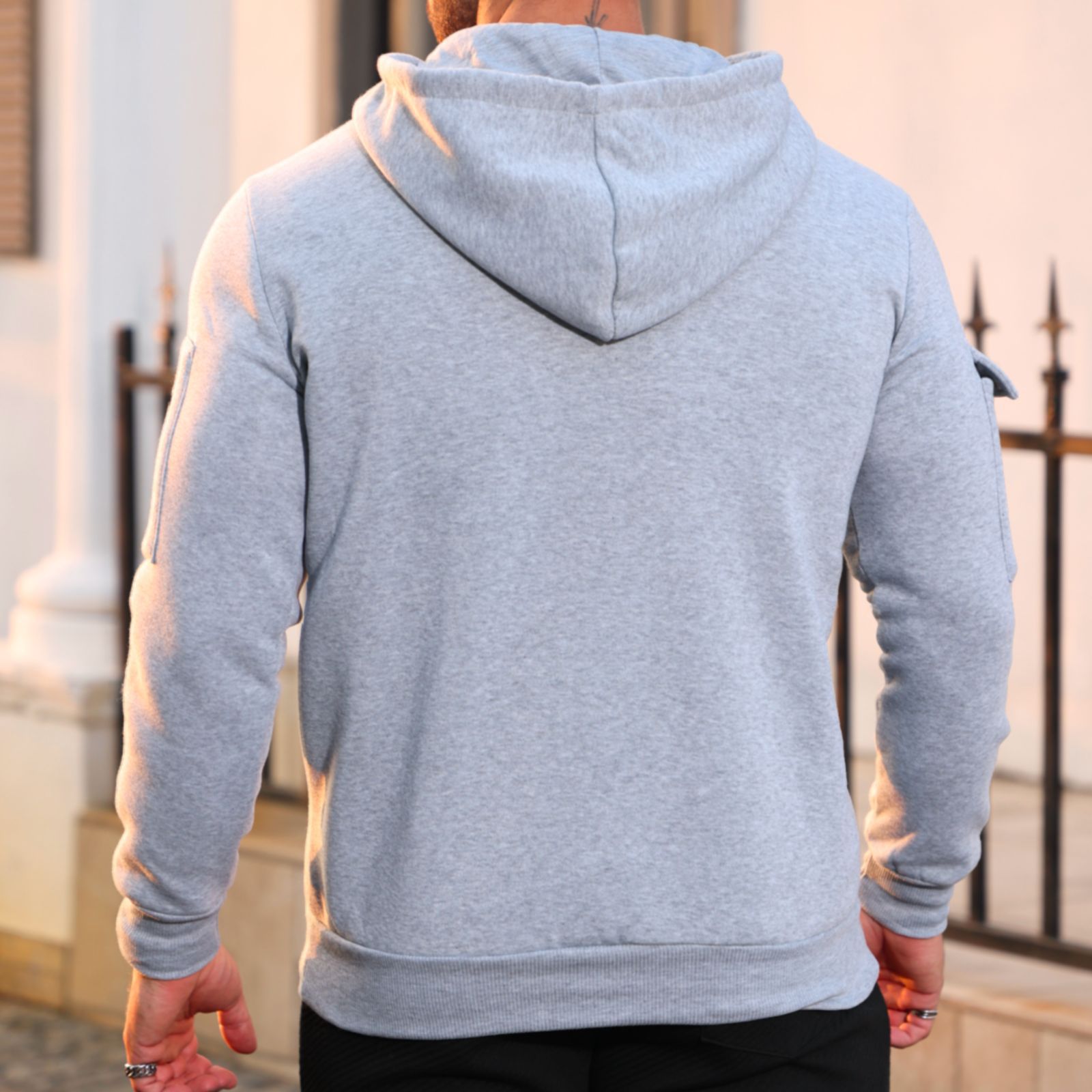 Autumn Winter Men's Fleece Hooded Pullover With Multi-zipper Pocket_voghion.com