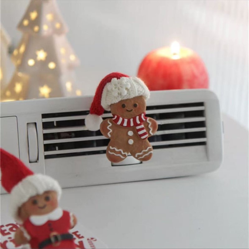 빨간 스카프 진저브레드맨(무료 에센셜 오일)