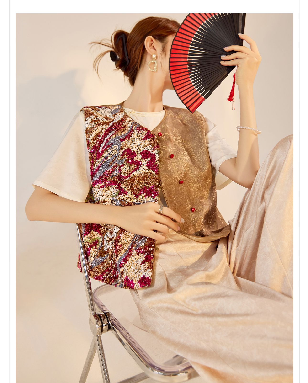 Áo vest nữ phong cách Trung Hoa mới 2026, thiết kế thêu sequin, chất rayon sang trọng — Đen, Màu huyền ảo, Xanh lam chi tiết 5