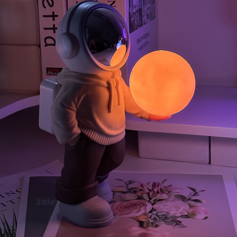 潮流宇宙飛行士無線bluetoothスピーカー七彩夜灯宇宙飛行士がプレゼントを飾って高級携帯音響を遊ぶ|undefined
