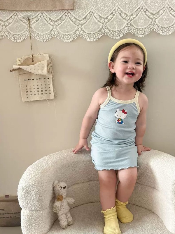 子供服ワンピース 女の子 夏 サマードレス 2025 ヒップカバー ワンピース 女児 KTプリント ノースリーブワンピース フリル付き|undefined