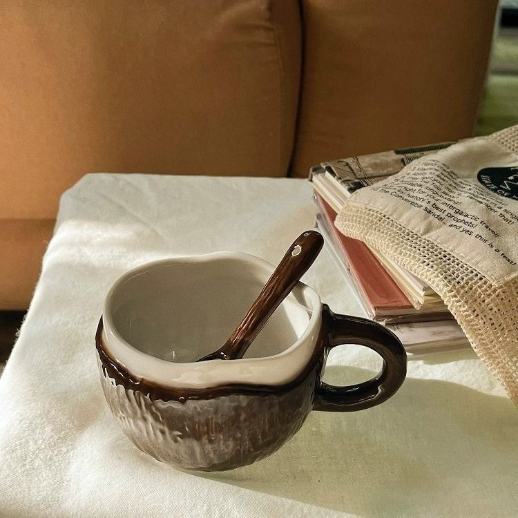 クリエイティブなココナッツシェルコーヒーカップ、高価値セラミックミルクマグ、ニッチなココナッツシェルコントラストカラーカップ|undefined