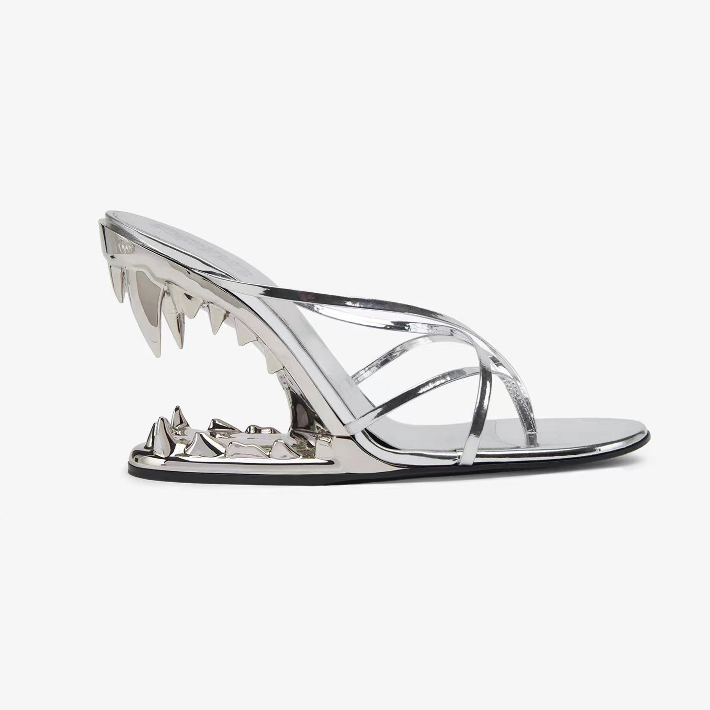 Chanclas de punta redonda transfronterizas, tacones de dientes de tigre huecos, zapatillas de cuña, nueva combinación de banda delgada tejida, sandalias de espina de tacón súper alto
