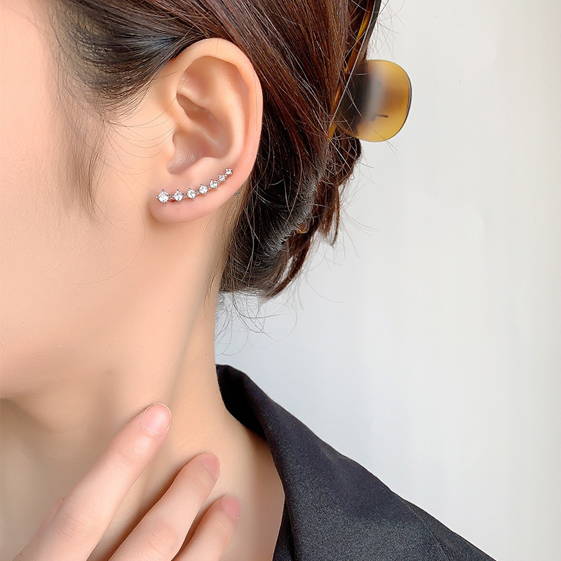 Orecchini a lobo in zircone eleganti da donna design unico_voghion.com