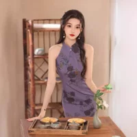 Новый китайский стиль без рукавов Cheongsam 2024 лето новый молодой молодой молодой девушки нежный фиолетовый цветочный платье