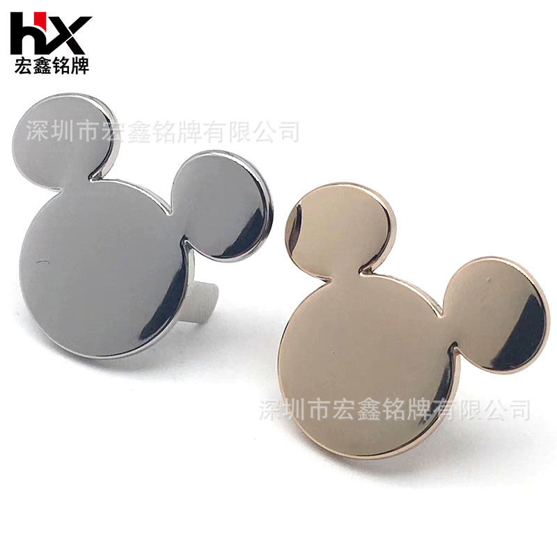 工厂制作米奇装饰牌压铸电镀老鼠标志五金饰品标志包装盒金属logo