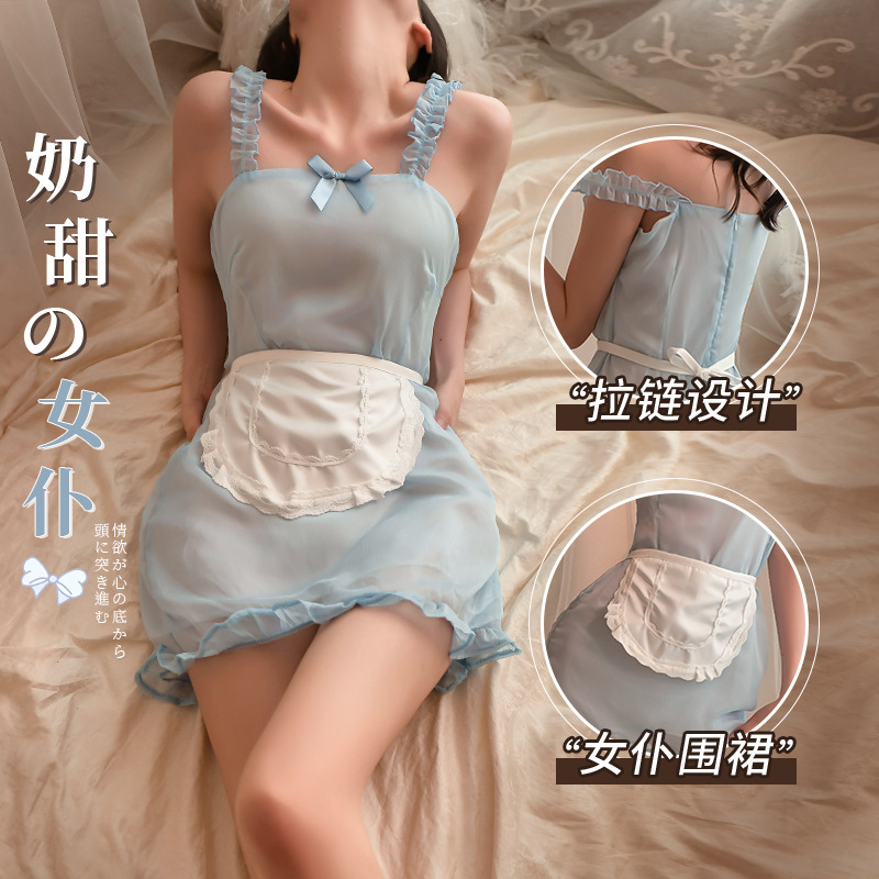 Lencería erótica, sirvienta inocente, puede ser un juego de roles, tentación sexy, perspectiva, vestido de honda para niña, traje, cabello