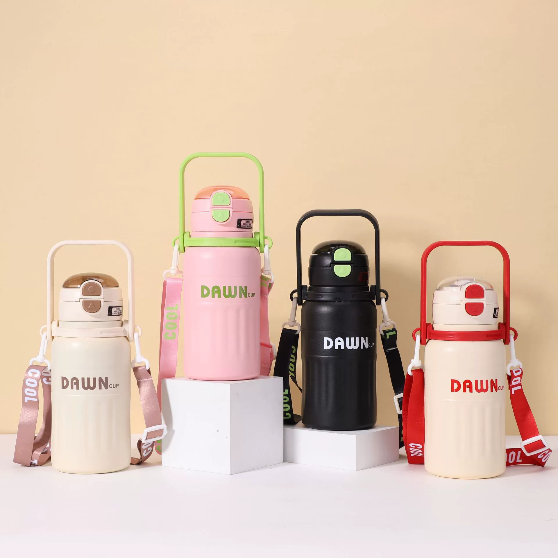 Термос из нержавеющей стали большой емкости для мужчин и женщин, двойная чашка для занятий спортом на открытом воздухе, портативная студенческая бутылка для воды с ручкой и ремешком.