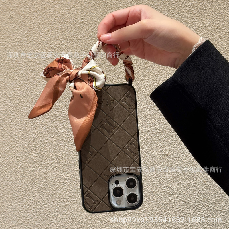 軽量高級シルクスカーフリボン外国貿易ホットセール新しいトレンディなブランド iPhone16Promax Apple 15 携帯電話ケースに適しています|undefined