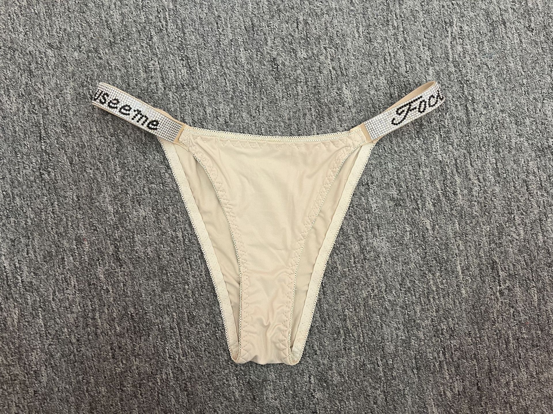 Ropa interior antibacteriana rusa con diamantes de imitación, bragas de talla grande, tanga sexy de cintura baja que levanta la cadera, antibacteriana y transpirable
