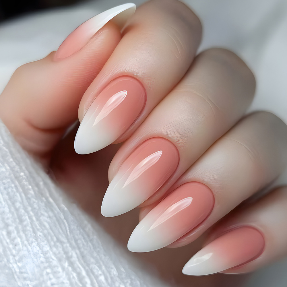 Uñas postizas con degradado suave, parches de uñas sencillos en forma de gota de agua, parches de uñas postizas dulces y modernos, muy vendidos. image 1