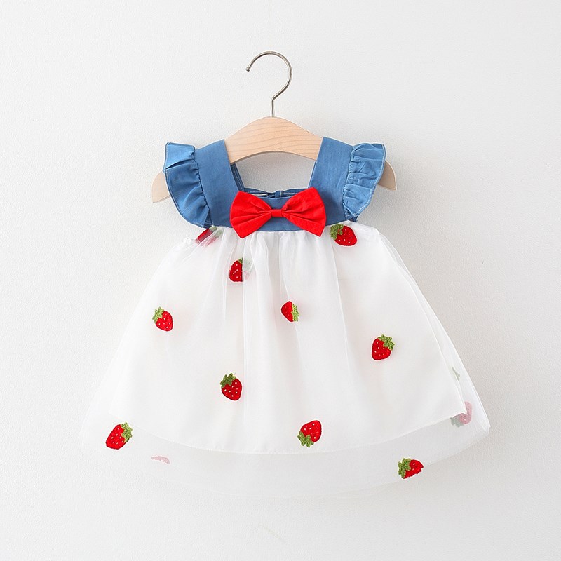 In summer of 2021, the new strawberry mesh bow denim gauze skirt for girls Korean Princess gauze skirt